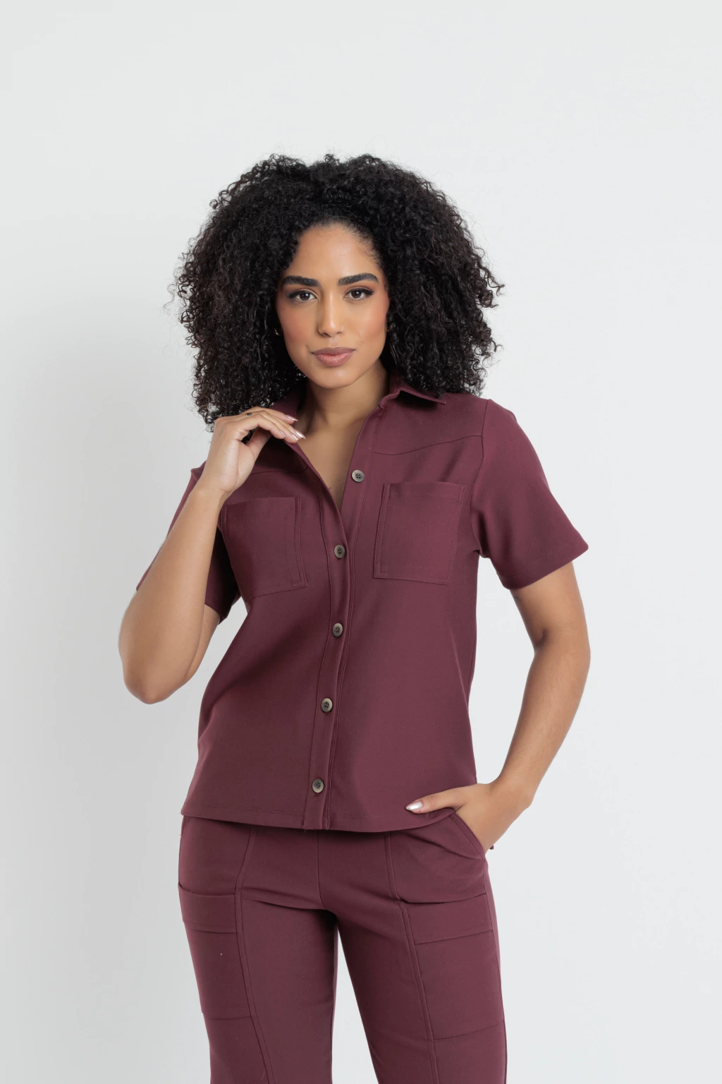 Camisa Manga Curta Renata Vinho