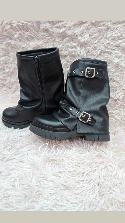 HERMOSOS BORCEGOS!!!