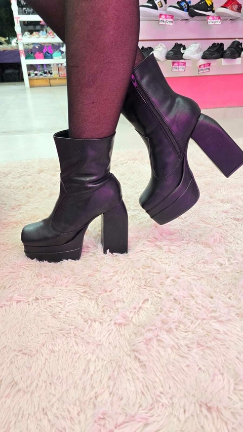 HERMOSAS BOTAS!!!