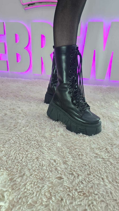 HERMOSOS BORCEGOS!!! EN NEGRO - comprar online