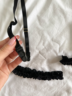 Conjunto Calcinha E Sutiã Ana Com Cinta-liga - comprar online