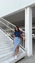 Saia Midi Avery lavagem média com camiseta azul use sôffi 
