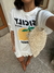 T-shirt Lemon na cor off white com saia branca use sôffi