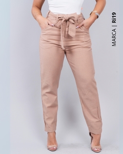 Calça Mom Cintura Alta Ri19 ° 77247 ᴾᴿᴼᴹᴼᶜ̧ᴬ̃ᴼ - loja online