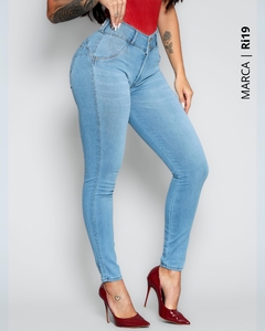 Calça Skinny Cintura Média Levanta Bumbum Ri19 ° 77578 ᴾᴿᴼᴹᴼᶜ̧ᴬ̃ᴼ na internet