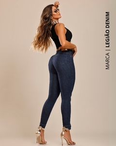 Calça Skinny Cintura Alta Levanta Bumbum Legião Denim ᵇʸ Ri19 ° 77910 na internet