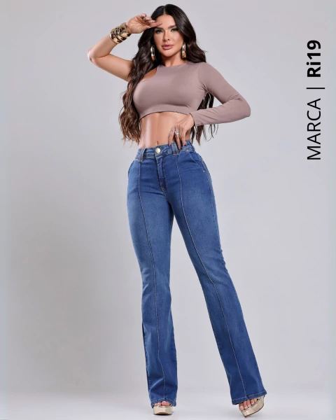 Calça Flare Cintura Alta Levanta Bumbum Ri19 ° 78101 *** - comprar online