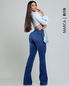 Calça Flare Cintura Alta Levanta Bumbum Ri19 ° 78102 - comprar online