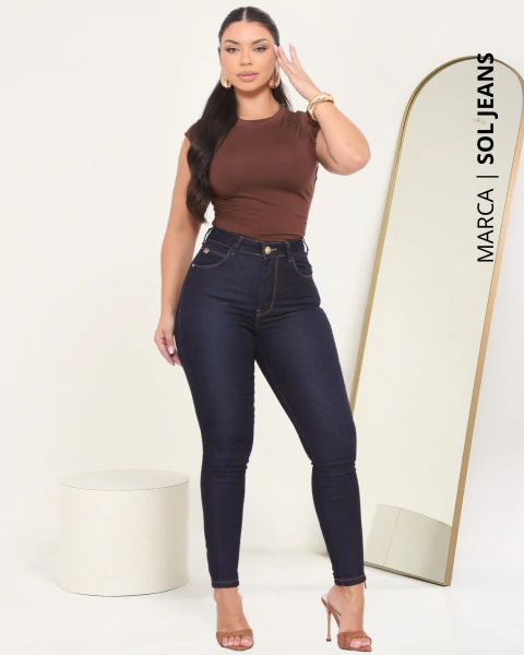 Calça Cigarrete Cintura Alta Levanta Bumbum Sol Jeans ° 945761 - comprar online