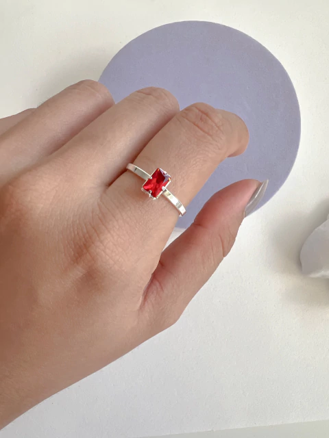 Anel Ponto Retangular Vermelho - comprar online