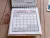Calendario mesa 2025 Viagem rosa - Livro do bebê personalizado | Caderneta de saúde | GrazyParties 