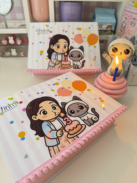 Caixa de aniversário Htinha 3 anos LIMITADA