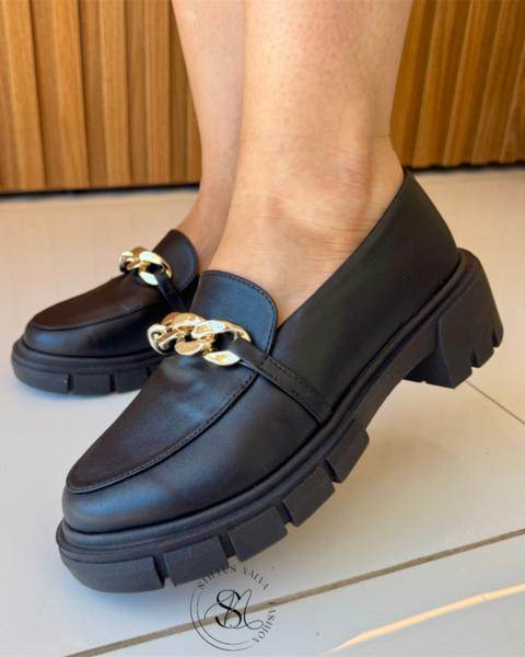 Mocassim Tratorado Preto com Forro Acolchoado - comprar online