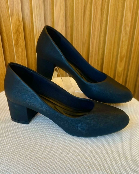 Sapato Militar Feminino Preto – Básico, Confortável e Cheio de Estilo - comprar online