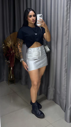 Short Saia Metalizado na internet