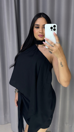 Blusa Assimétrica Nula Manga - Preto na internet
