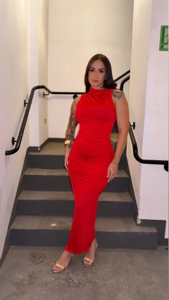 Vestido Mídi Drapeado Efeito Lipo - Vermelho na internet