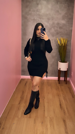 Vestido Duda Tubinho com Fenda Tricot com Manga - Preto no - Anna Closet DF 