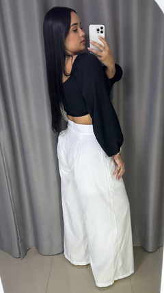 Imagem do Cropped Crepe Twill Alicia- Preto