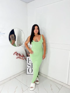 VESTIDO MARIA CLARA na internet