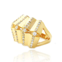 ANEL OSTRA CRAVEJADO DE ZIRCÔNIAS na internet