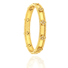 BRACELETE LISO COM TREVOS CRAVEJADOS - BANHADO A OURO18K - comprar online