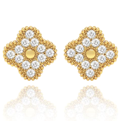 BRINCO TREVO CRAVEJADO