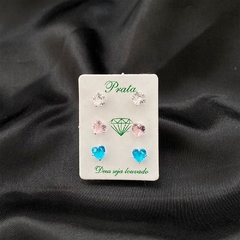 TRIO DE BRINCOS CORAÇÕES COLORIDOS - 2,1 G - PRATA 925 - comprar online