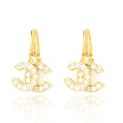 BRINCO CLICK CRAVEJADO INSPIRADO EM GRIFE - BANHADO A OURO18K