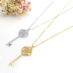 COLAR DE CHAVE INFINITA - BANHADO A OURO18K