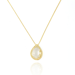 COLAR COM GOTA DE CRISTAL CRAVEJADA NAS LATERAIS - BANHADO A OURO18K na internet