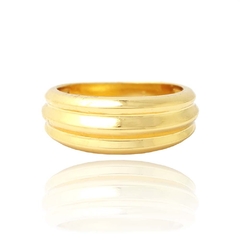 ANEL DE LINHAS EM RELEVO - BANHADO A OURO 18K