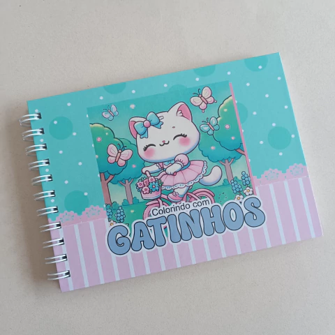 Livro de Colorir 15x21 CD 50fls 120g Rara Papelaria | GATINHOS