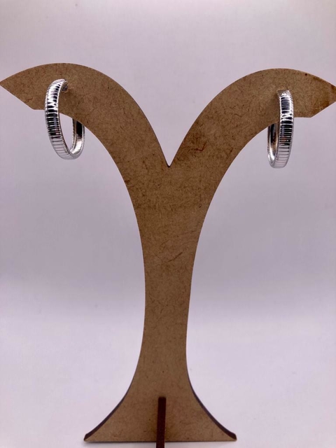 Argola Aberta Reta Detalhada Aço Inox