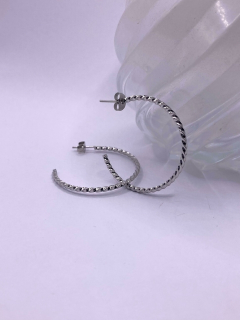 Argola Torcida Fina Aço Inox