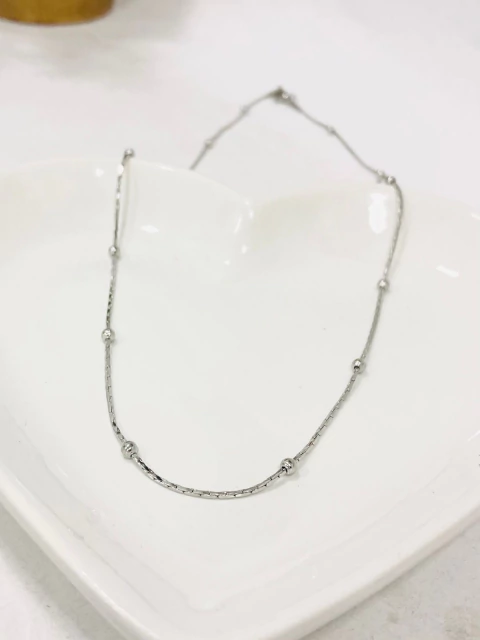 Colar com Bolinhas Aço Inox - comprar online