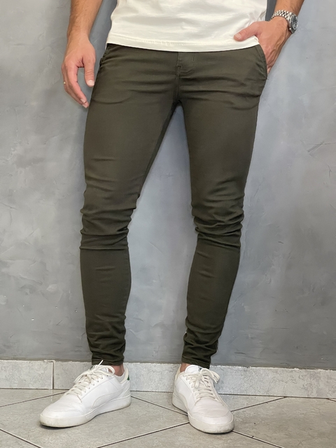 CALÇA ALFAIATARIA EXTREME FIT AUSTIN VERDE MILITAR - comprar online