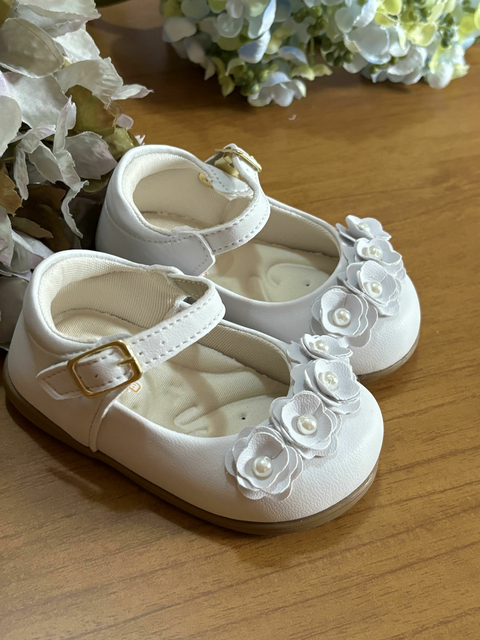 Sapatinho Infantil Branco Bebê Batizado Lara
