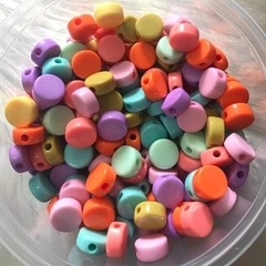 Pastilha ou Disco em Acrílico Passante Colorida 16,6x8,4mm