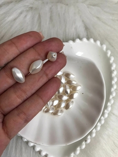 Pérolas de Água Doce ABS Passante Tamanhos e Modelos Variados - loja online