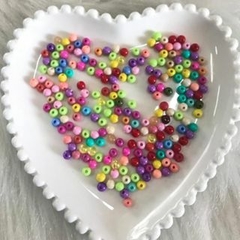 Miçanga Ou Bola Leitosa Colorida e Irisada Tamanhos Variados Para Pulseiras e Colares