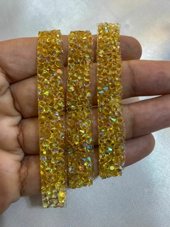 Manta de Strass e Micro Manta Pérola em Tira ou Fita