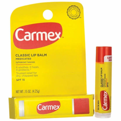 Carmex lip balm classic roll