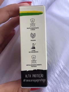 Protetor solar Brazinco fps 50 UVA/UVB 14g Incolor - comprar online