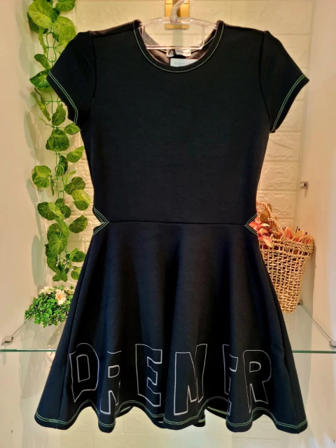 Vestido com Detalhes Laterais Vic&Vicky - 47698