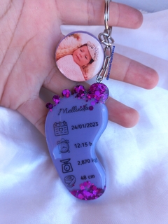 Chaveiro de Pezinho Personalizado / Chaveiro com Dados de Bebê - comprar online