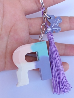 Chaveiro Personalizado Inicial do Nome Candy Color na internet