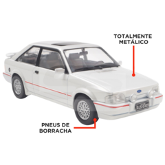 Miniatura De Ferro Ford Escort XR3 1/24 California Classics - comprar online