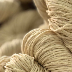 PURA LANA 100 % ——————-CRUDO———— en internet