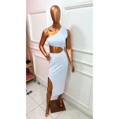 Imagem do Vestido Midi com detalhe de Argola com Fenda Lateral Longo LVC18